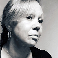    Ina Mayhew '81 