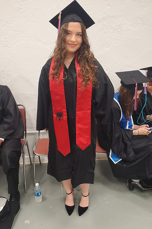 2023 Grad - Wendi Mancaku