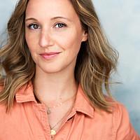 Jacqueline Raymond Wegman headshot
