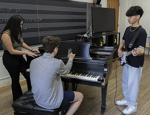 Precollege Programs: Songwriting & Music Production Workshop