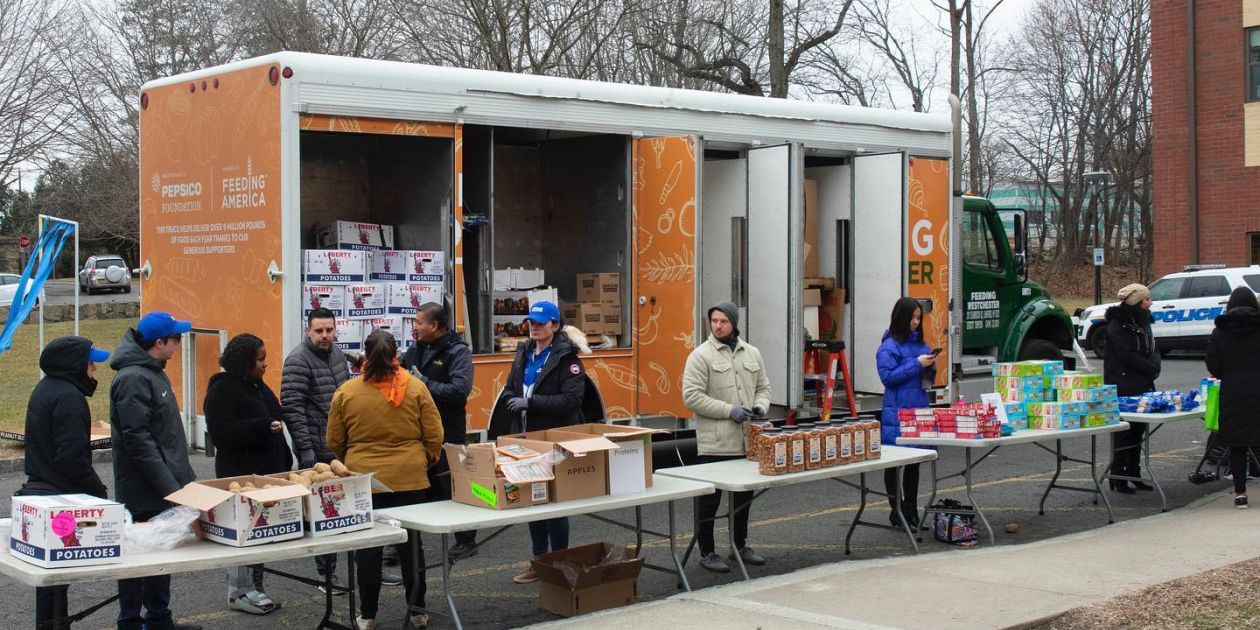 Mobile Food Pantry • Calendar • News • Purchase College