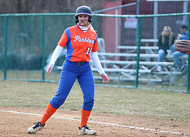 2019- Cassidy Montes on a base