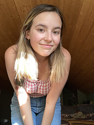 Headshot of Rachel Rankin.