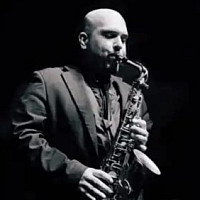 Saxophonist Albert Rivera