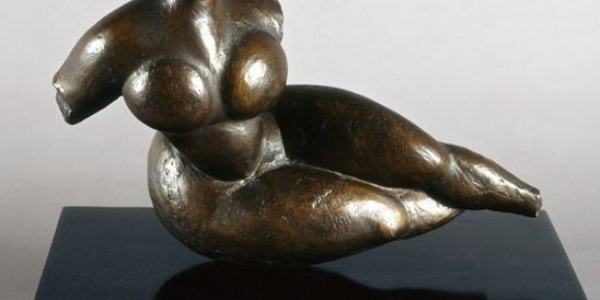 gaston lachaise floating figure