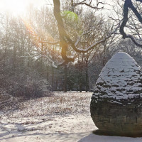 Andy Goldsworthy, East Coast Cairn, 2001, limestone, collection Neuberger Museum of Art, located on the West Loop near the main entrance ...