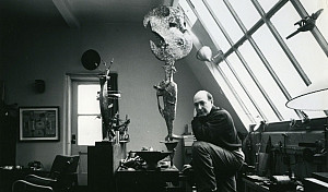 Herbert Ferber in his penthouse studio with He Is Not A Man, 1950. © The Estate of Herbert Ferber, New York.