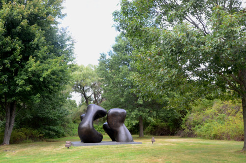 Henry Moore Large Two Forms 003