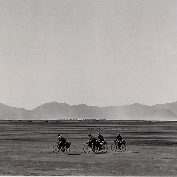 Manuel Álvarez Bravo, Bicicletas en domingo (Bicycles on Sunday), 1966. From portfolio Untitled, ...