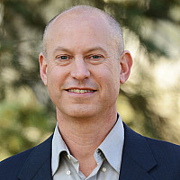 Ralph Dickinson Headshot