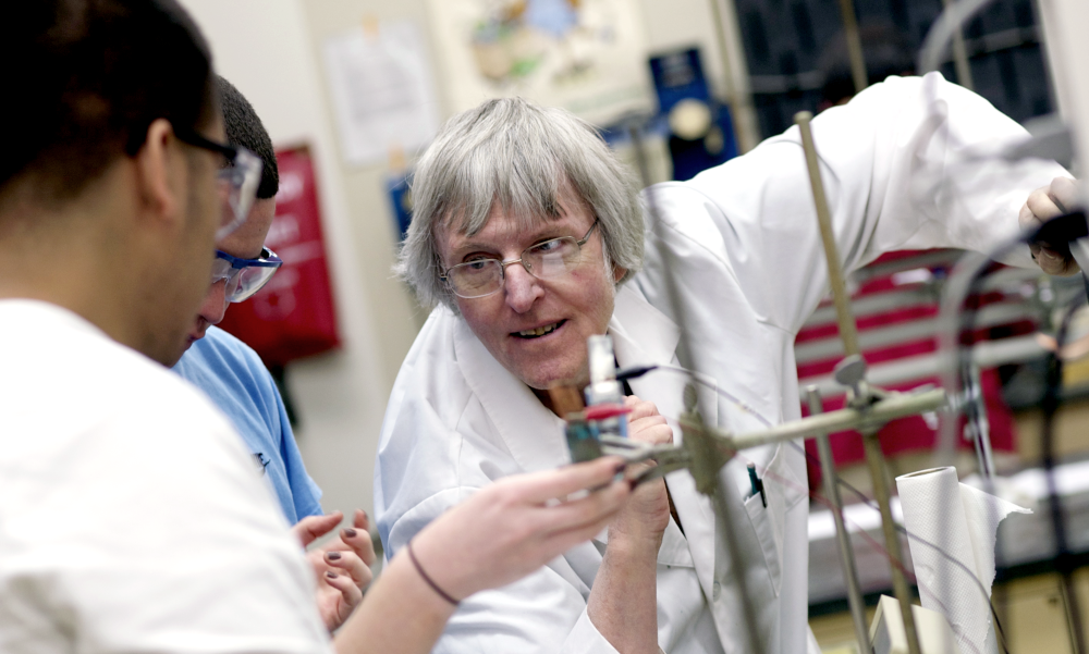  Distinguished Service Professor of Chemistry Joe Skrivanek.