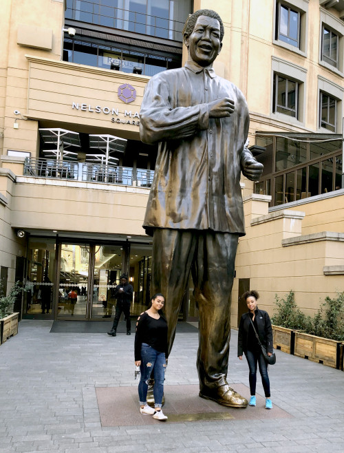 Janette Yarwood '96 and daughter Sade Torres Pacheco '23, Nelson Mandela statue, South Africa