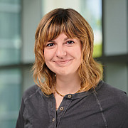 Samantha Marine Headshot