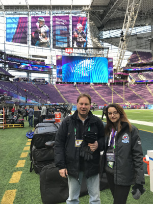 Professor Dave Grill and intern Victoria Corbalis '18