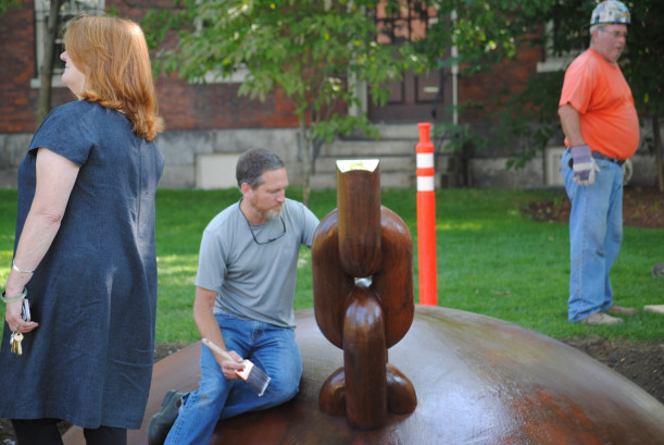 Sculpture by Martin Puryear at Brown University
