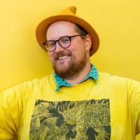 Dan Deacon '04