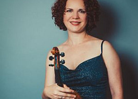Violinist Elena Chernova-Davis