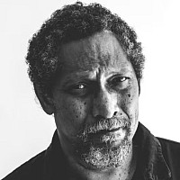 headshot of Percival Everett