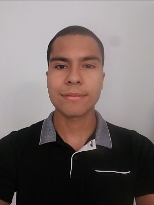 Headshot of student Oscar Garcia