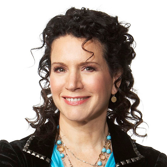 Susie Essman '77