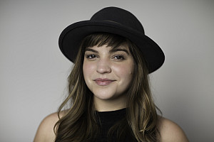 Paola Lázaro '09