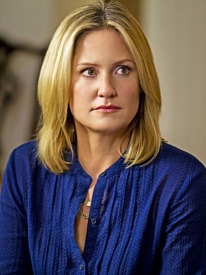 Three-time Emmy® and two-time Golden Globe® nominee Sherry Stringfield is Laura Mayfield- Benne...