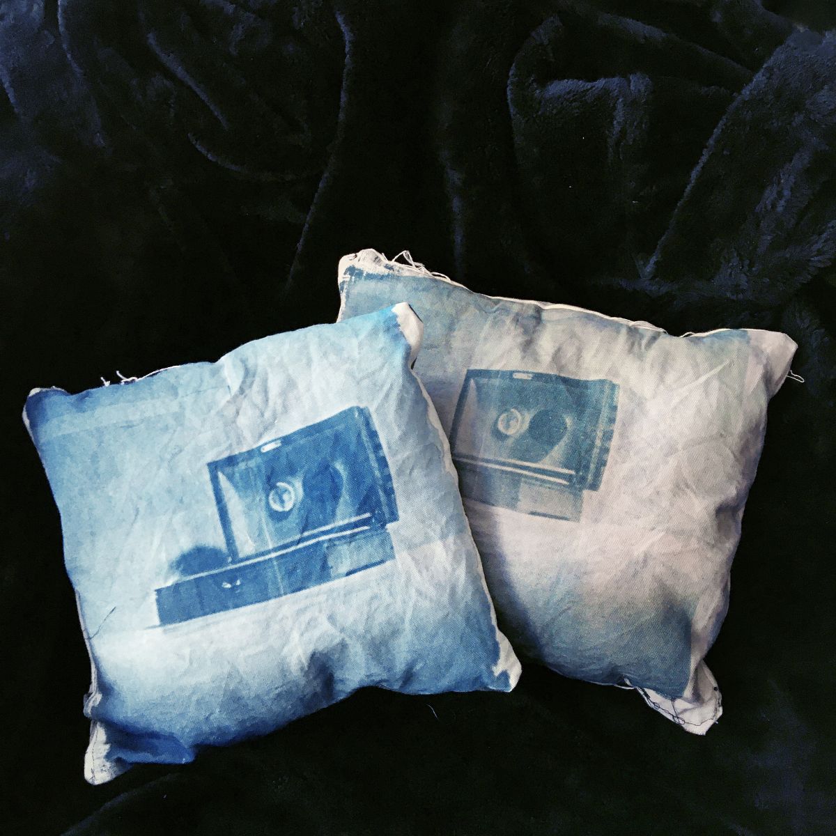 Lara Young, My Mother And I, 2020, Toned cyanotype on canvas, thread, cotton, 10 x 8 each