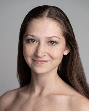 Tessa Freeman '22