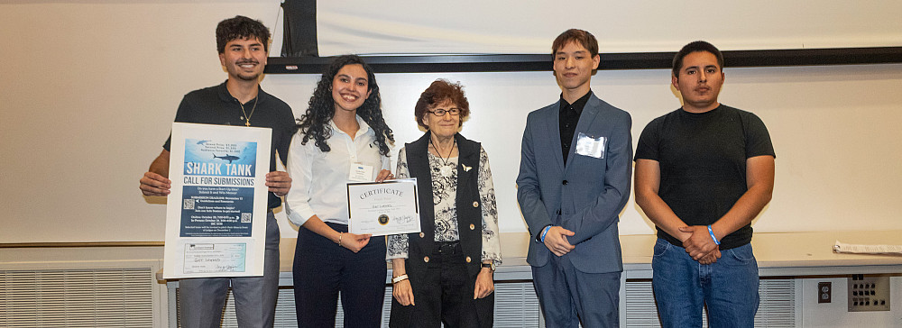 Students compete in the 2025 Business Pitching Competition.