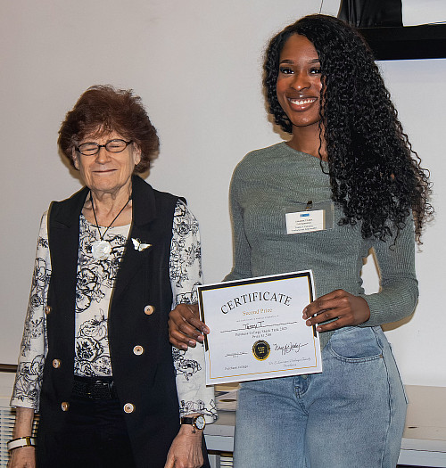 Students compete in the 2025 Business Pitching Competition.