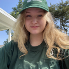 Olivia interned at Hempstead Lake State Park as an environmental educator.