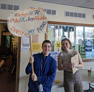 Alyssa worked with the non-profit organization NYPIRG
