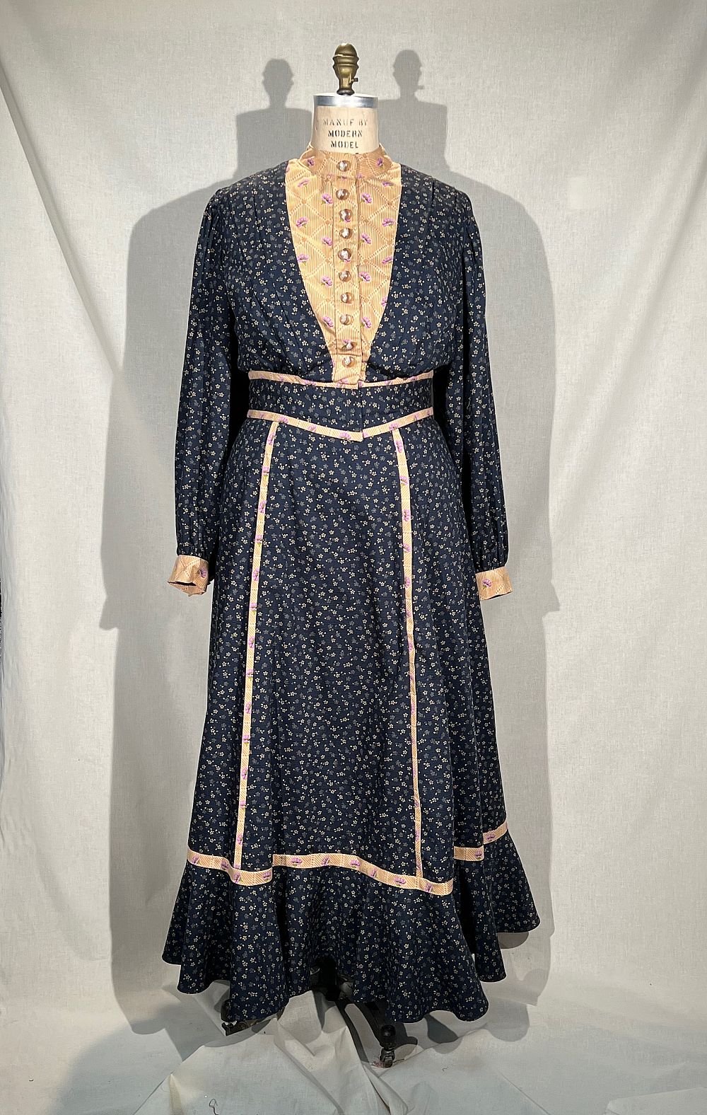 Esther, Intimate Apparel
