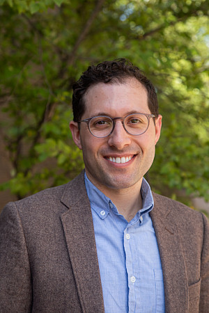 Stephen Flusberg