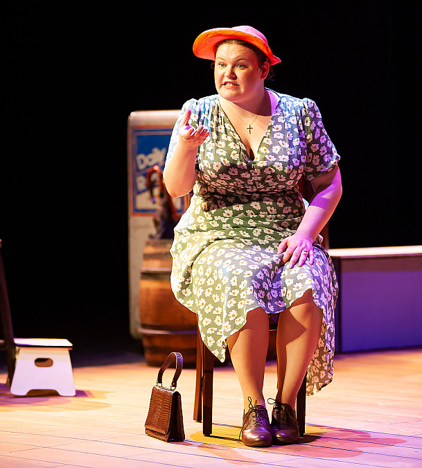 Kate West as Vee Talbott in Orpheus Descending (photo by Zoë Markwalter)