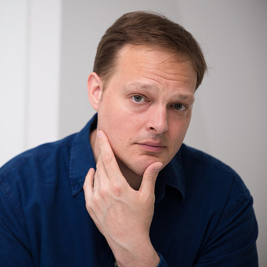 Garth Greenwell '01