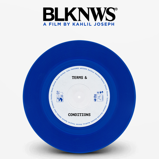 Blue record with white center